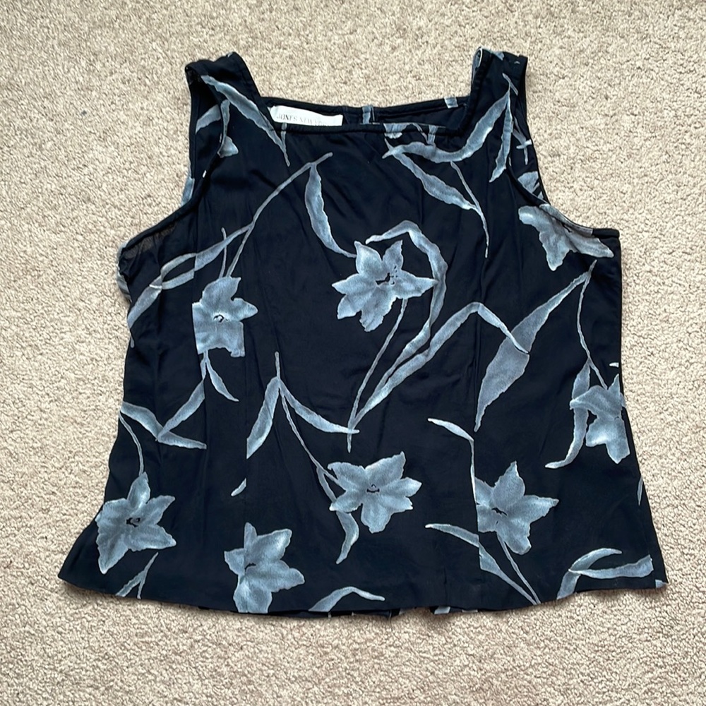Jones New York floral top